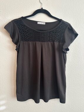 Classic Black Women's Short Sleeve Top